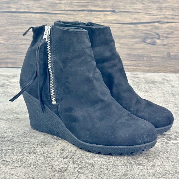 H&M Black Wedge Ankle Boots - Picture 2 of 7